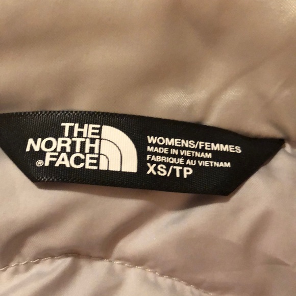 The North Face Silver Women’s Vest - Picture 5 of 5